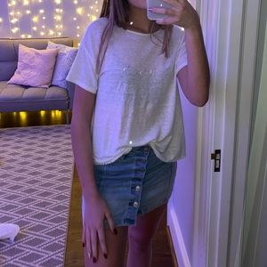 2 cute white tops size xs